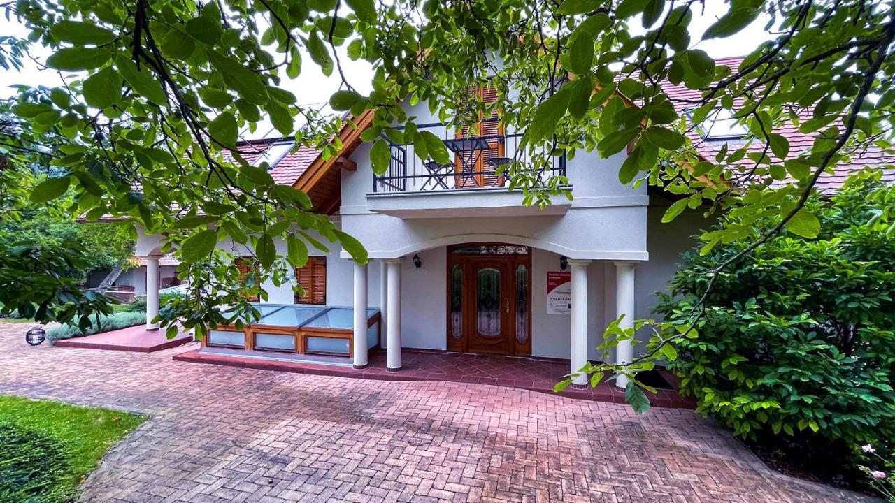 Olmod Ozkut Apartmanhaz מראה חיצוני תמונה
